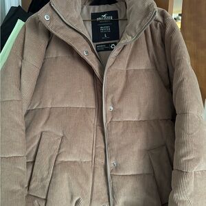 Hollister Women’s Brown Corduroy Puffer Jacket